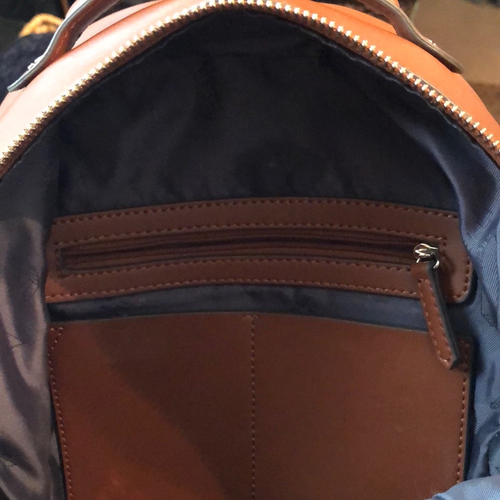 Fiorelli - Picture 2 of 13